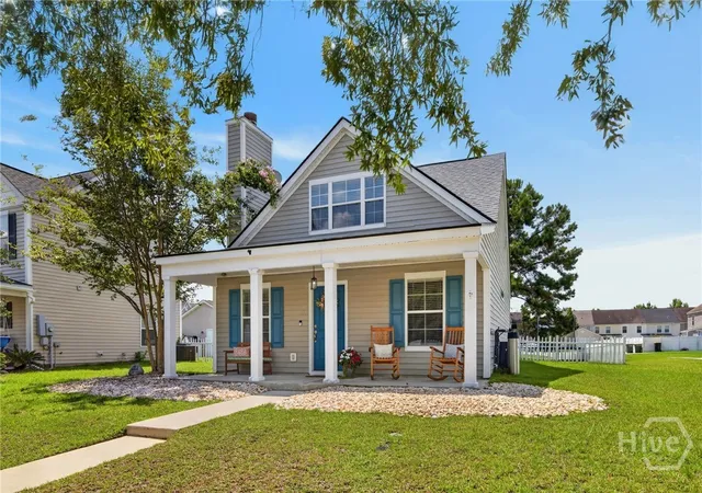 Photo 2 of Single family home for sale at 33 Westbourne Way, Savannah, GA 31407 | MLS# SA362133 | Listing updated on 2026-09-09