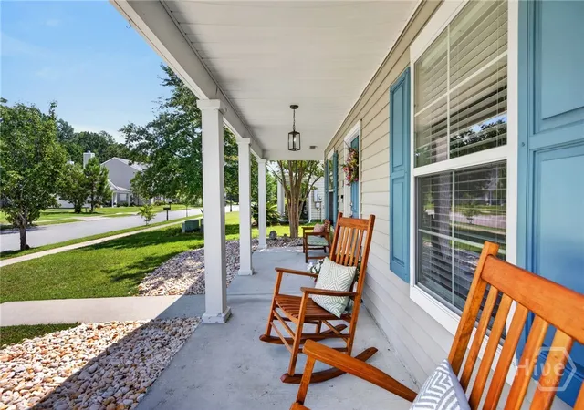 Photo 3 of Single family home for sale at 33 Westbourne Way, Savannah, GA 31407 | MLS# SA362133 | Listing updated on 2026-09-09