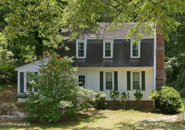Homes for sale in Greenville, NC | 1608 Canterbury Rd, Greenville, NC 27858 | MLS# 100587753