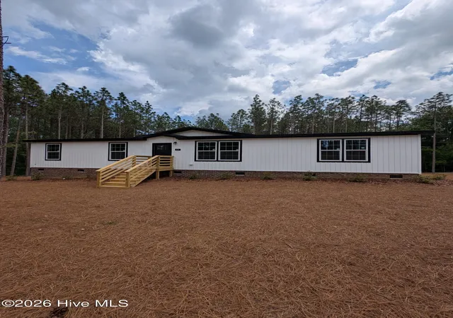 Homes for sale in West End, NC | 521 Veronica Wy, West End, NC 27376 | MLS# 100576581