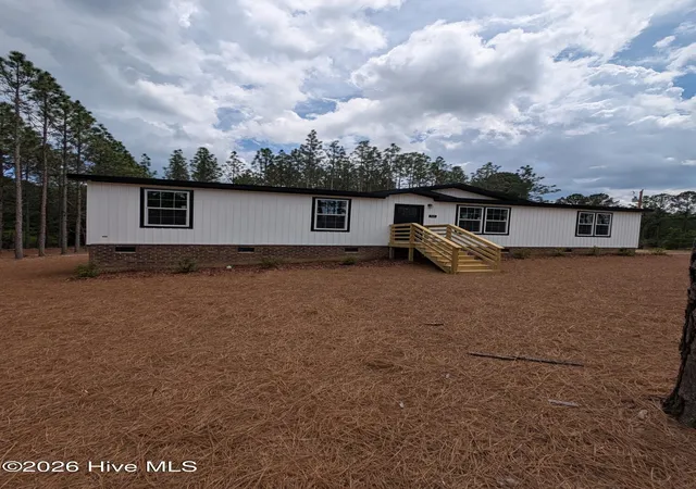 Homes for sale in West End, NC | 521 Veronica Wy, West End, NC 27376 | MLS# 100576581