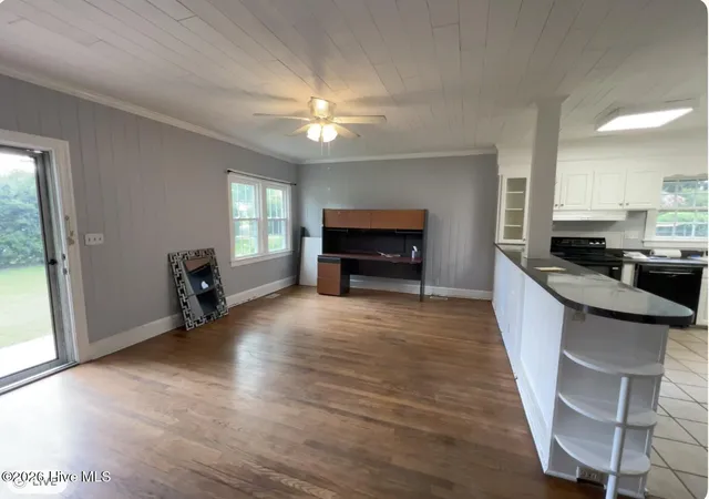 Homes for sale in Roseboro, NC | 301 N Broad St, Roseboro, NC 28382 | MLS# 100578268