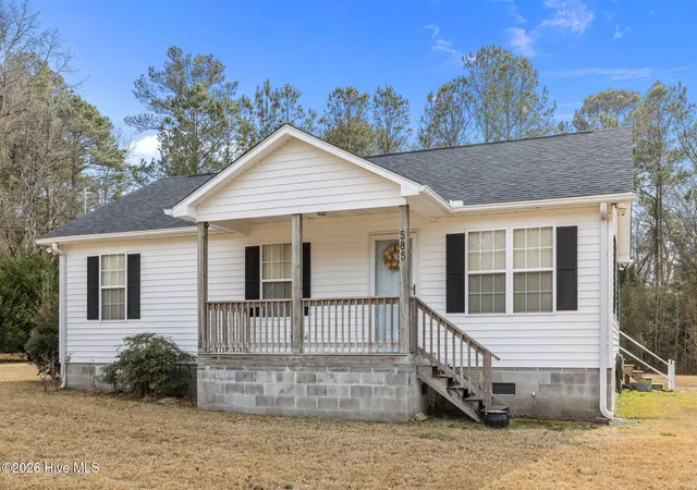1st image of 585 Roberts Rd, Newport, NC 28570 | MLS# 100552806