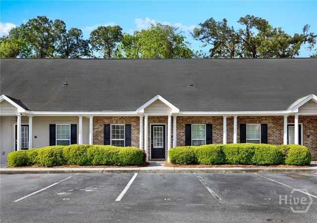 Photo 1 of Townhouse for sale at 17 Reese Way, Savannah, GA 31419 | MLS# SA352840 | Listing updated on 2026-09-13