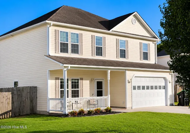 Photo 3 of Single family home for sale at 103 Amberwine Cir, Richlands, NC 28574 | MLS# 100594319 | Listing updated on 2026-08-18