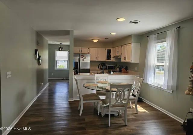 Homes for sale in Wilmington, NC | 2712 S 17Th St #Apt C, Wilmington, NC 28412 | MLS# 100564512