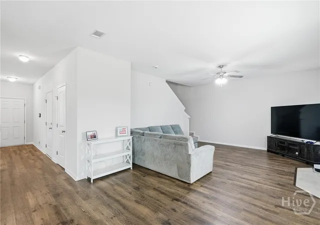 Photo 4 of Single family home for sale at 111 W Winn Ave, Hinesville, GA 31313 | MLS# SA358705 | Listing updated on 2026-07-21