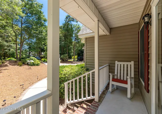 Photo 4 of Single family home for sale at 126 Loblolly Dr, Atlantic Beach, NC 28512 | MLS# 100584746 | Listing updated on 2026-09-24