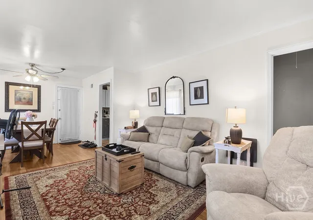 Photo 4 of Single family home for sale at 2330 Camelia Ct, Savannah, GA 31404 | MLS# SA361678 | Listing updated on 2026-09-27