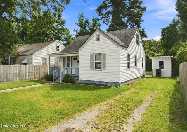 Photo 2 of Single family home for sale at 108 Harrell St, Elizabeth City, NC 27909 | MLS# 100596895 | Listing updated on 2026-09-19