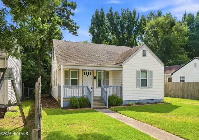 Photo 3 of Single family home for sale at 108 Harrell St, Elizabeth City, NC 27909 | MLS# 100596895 | Listing updated on 2026-09-19