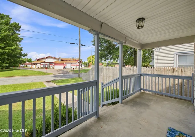 Photo 4 of Single family home for sale at 108 Harrell St, Elizabeth City, NC 27909 | MLS# 100596895 | Listing updated on 2026-09-19