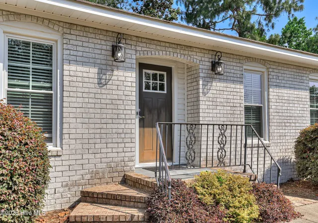 Photo 3 of Single family home for sale at 1749 Huntsman Dr, Aiken, SC 29803 | MLS# 100582770 | Listing updated on 2026-08-18