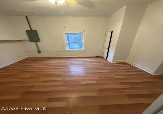 Photo 3 of Single family home for sale at 317 Queen St, Wilmington, NC 28401 | MLS# 100580750 | Listing updated on 2026-09-15