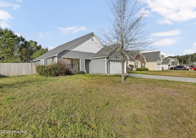 2nd image of 710 Savannah Dr, Jacksonville, NC 28546 | MLS# 100563048