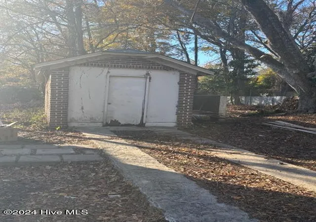 Homes for sale in Kinston, NC | 201 W Highland Ave, Kinston, NC 28501 | MLS# 100481365