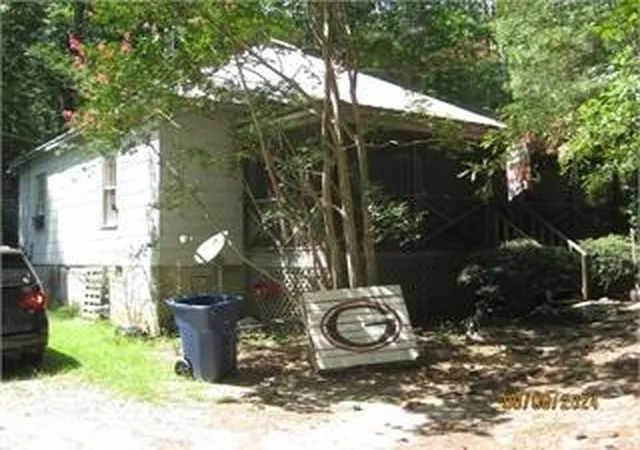Photo 1 of Single family home for sale at 1811 Mcnutt Creek Road, Bogart, GA 30622 | MLS# CL344266 | Listing updated on 2026-08-31
