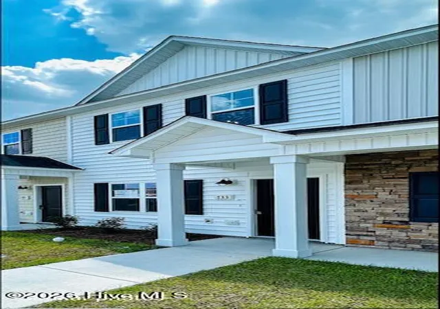 image of 733 Cross Bridge Way, Sneads Ferry, NC 28460 | MLS# 100538501