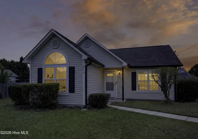 Homes for sale in Wilmington, NC | 806 Saddle Pt, Wilmington, NC 28411 | MLS# 100586435