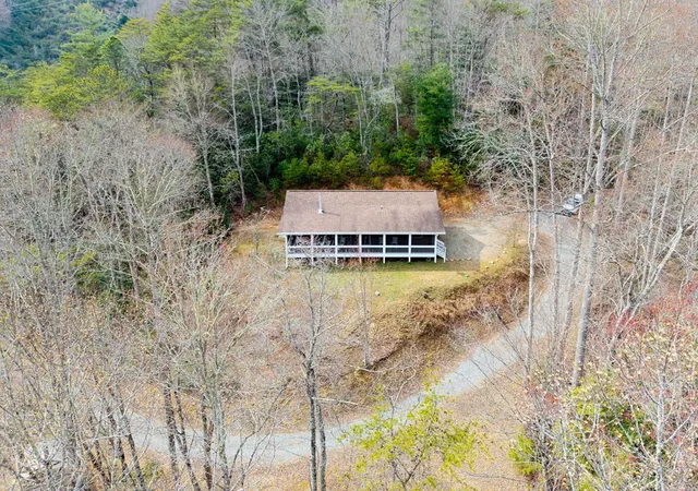 Homes for sale in Topton, NC | 145 Raymond Wilson Rd, Topton, NC 28781 | MLS# 98544548