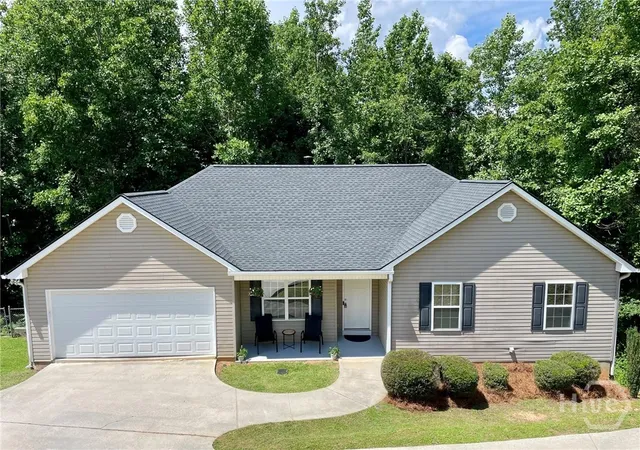Homes for sale in Cleveland, GA | 95 Mountain Overlook Dr, Cleveland, GA 30528 | MLS# CL353924