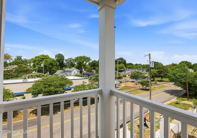 Photo 3 of Townhouse for sale at 516 Mcrae St #101, Wilmington, NC 28401 | MLS# 100588868 | Listing updated on 2026-09-10