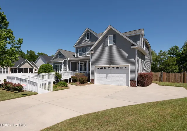 Homes for sale in Winterville, NC | 2215 Black Horse Ln, Winterville, NC 28590 | MLS# 100569476