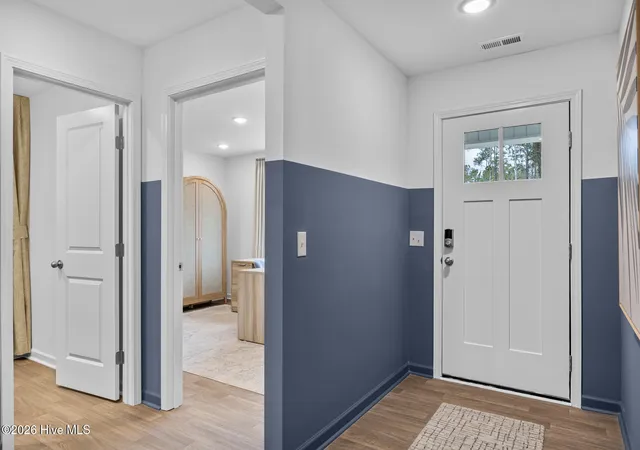 Photo 3 of Single family home for sale at 1025 Brooke Ridge Ln, Boiling Spring Lakes, NC 28461 | MLS# 100581585 | Listing updated on 2026-09-18