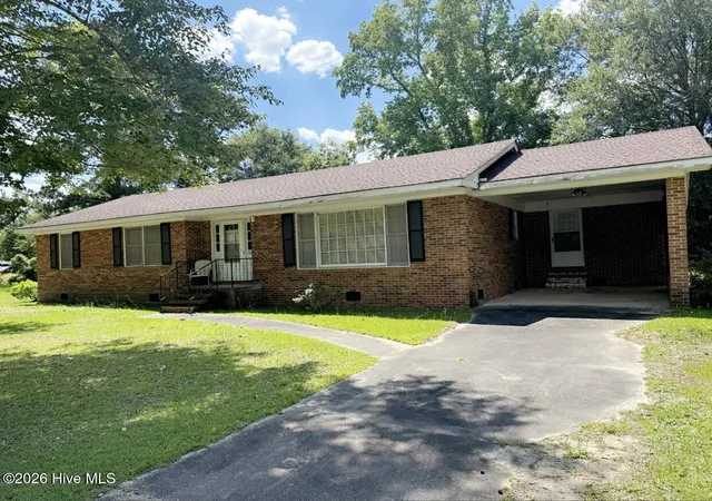 Homes for sale in Whiteville, NC | 1804 Mill Pond Rd, Whiteville, NC 28472 | MLS# 100578935