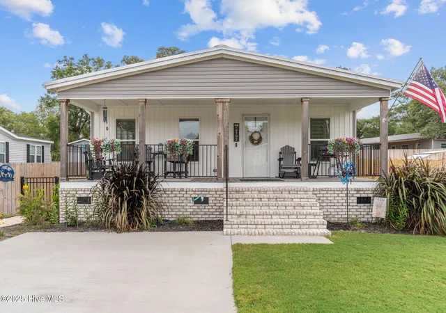 Photo 4 of Manufactured home for sale at 2192 W Tanglewood Dr SW, Supply, NC 28462 | MLS# 100593502 | Listing updated on 2026-08-18