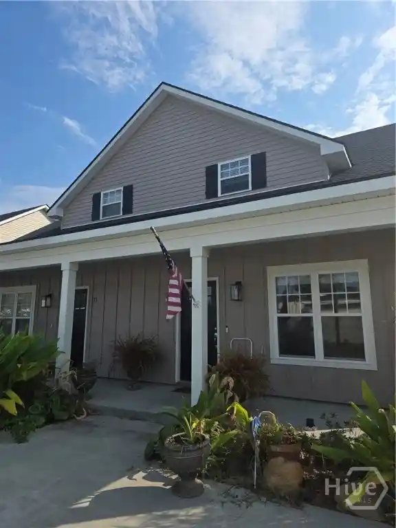 Photo 1 of Townhouse for sale at 29 Travis St, Savannah, GA 31406 | MLS# SA340301 | Listing updated on 2026-10-21