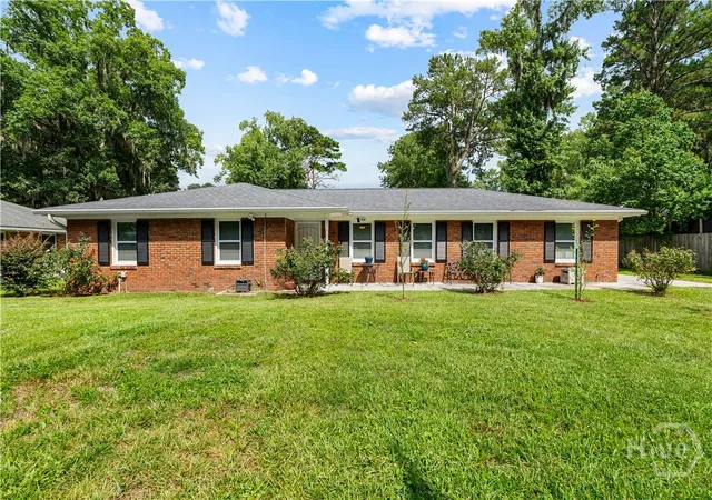 1st image of 5528 Garrard Ave, Savannah, GA 31405 | MLS# SA358034