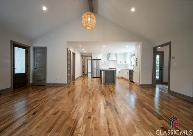 Homes for sale in Athens, GA | 215 Holman Ave, Athens, GA 30606 | MLS# CM1026044