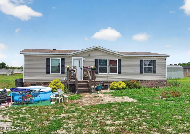 Homes for sale in Warsaw, NC | 109 Dogwood Cir, Warsaw, NC 28398 | MLS# 100584296