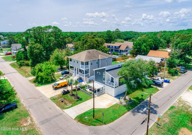 Photo 2 of Townhouse for sale at 601 Spartanburg Ave #1, Carolina Beach, NC 28428 | MLS# 100594198 | Listing updated on 2026-09-14