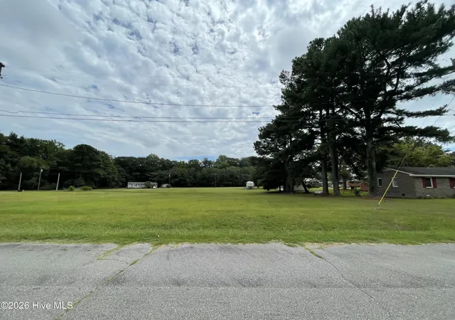 Photo 1 of Land for sale at 133 E Circle Dr, Hamilton, NC 27840 | MLS# 100591451 | Listing updated on 2026-09-04