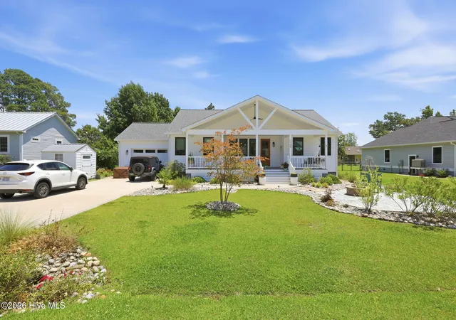 Photo 1 of Single family home for sale at 1106 Link Ln, Oriental, NC 28571 | MLS# 100584245 | Listing updated on 2026-09-18