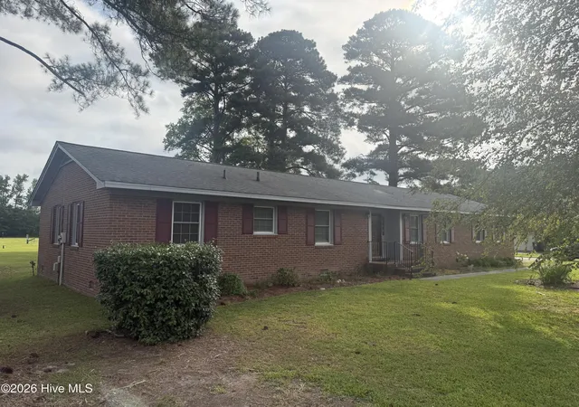 Photo 2 of Single family home for sale at 4061 Charles Blvd, Greenville, NC 27858 | MLS# 100593385 | Listing updated on 2026-09-09