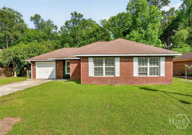 Homes for sale in Hinesville, GA | 815 Sagewood Dr, Hinesville, GA 31313 | MLS# SA352745
