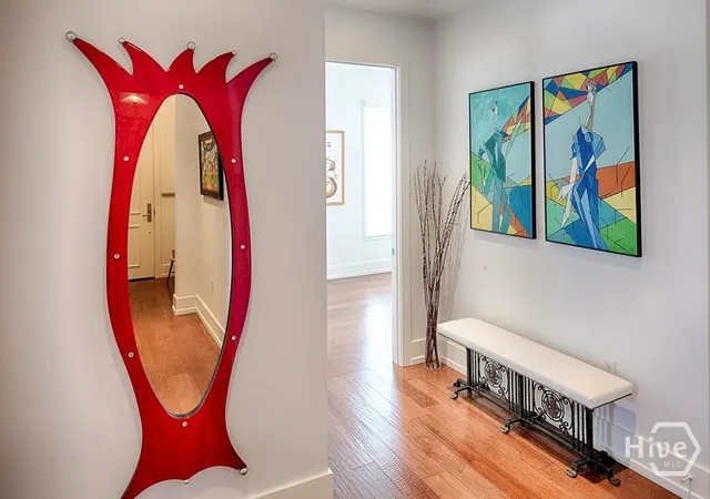 Homes for sale in Savannah, GA | 316 E State St #3B, Savannah, GA 31401 | MLS# SA354917