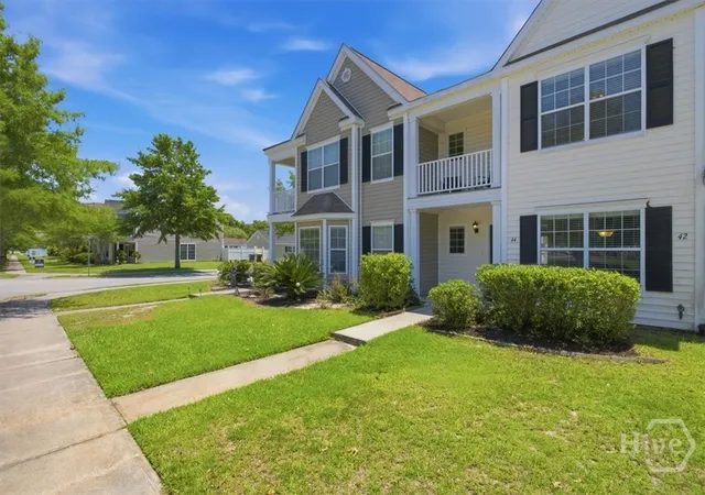 Homes for sale in Savannah, GA | 44 Ashleigh Ln, Savannah, GA 31407 | MLS# SA358813