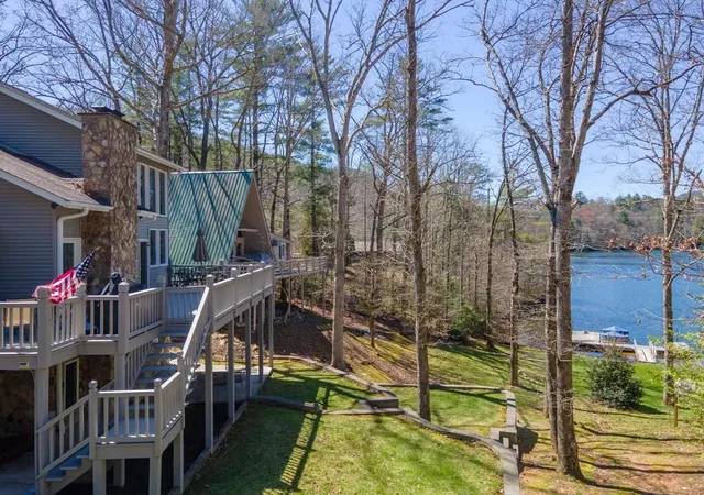 Photo 2 of Single family home for sale at 82 Avisco Rd, Robbinsville, NC 28771 | MLS# 98544403 | Listing updated on 2026-08-18