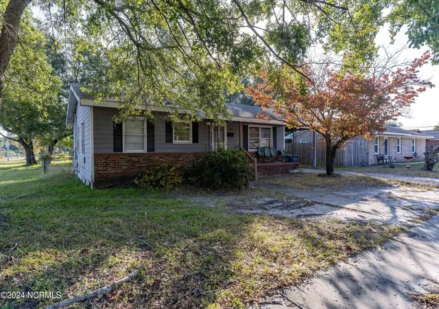 Photo 1 of Single family home for sale at 1326 N 7th Street, Wilmington, NC 28401 | MLS# 100470718 | Listing updated on 2026-03-02