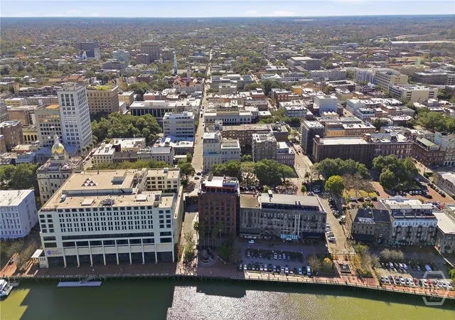 Homes for sale in Savannah, GA | 5 Whitaker Street, Savannah, GA 31401 | Houzeo