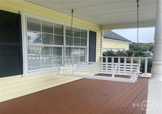 Photo 32 of Single family home for sale at 102 Stonebridge Ln, Savannah, GA 31410 | MLS# SA362519 | Listing updated on 2026-09-28