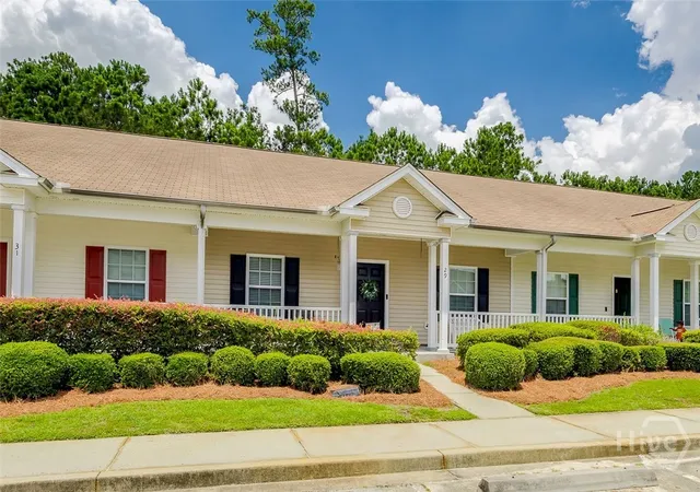 Homes for sale in Port Wentworth, GA | 29 Falkland Ave, Port Wentworth, GA 31407 | MLS# SA359554
