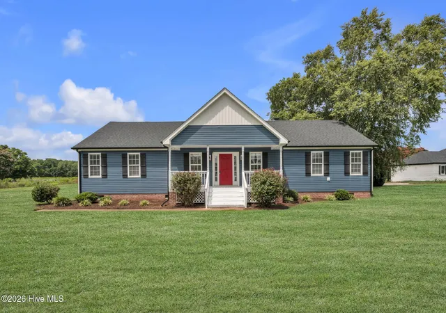Photo 1 of Single family home for sale at 332 S End Rd, Knotts Island, NC 27950 | MLS# 100593557 | Listing updated on 2026-10-05