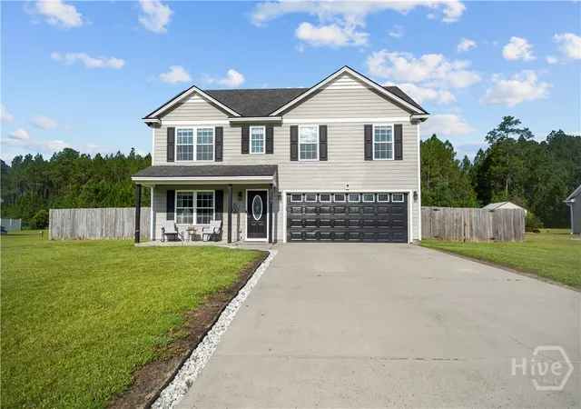 Homes for sale in Ludowici, GA | 117 Forest Street, Ludowici, GA 31316 | MLS# SA358905