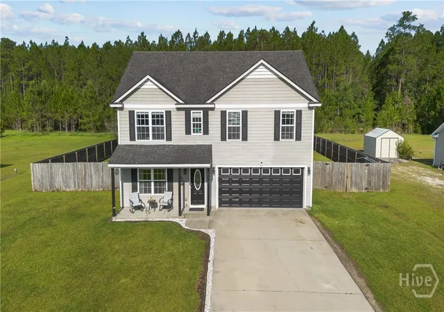 Homes for sale in Ludowici, GA | 117 Forest Street, Ludowici, GA 31316 | MLS# SA358905