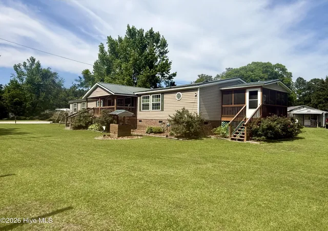 Photo 3 of Manufactured home for sale at 102 Belcher Rd, Williamston, NC 27892 | MLS# 100577782 | Listing updated on 2026-09-13
